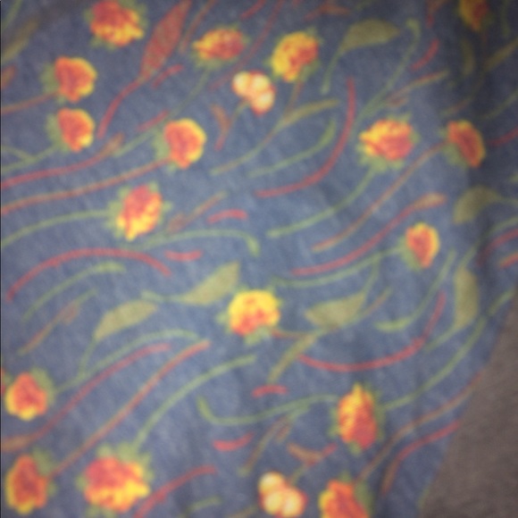 *SOLD* LuLaRoe Randy - Picture 2 of 2